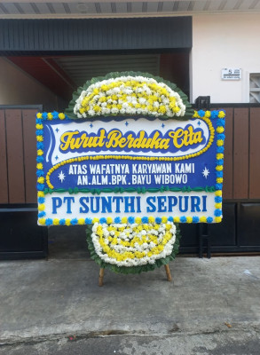 Papan Bunga Duka di Nabire Barat