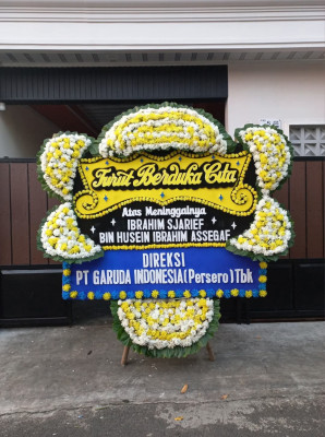 Papan Bunga Duka di Nabire Barat
